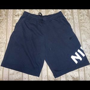 Black Nike shorts